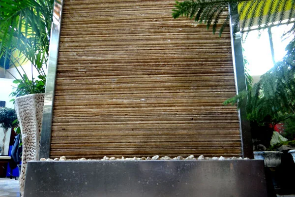 Model 800 freestanding stone fountain