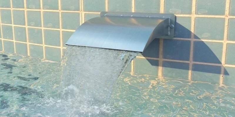 30-centimetre wall water curtain