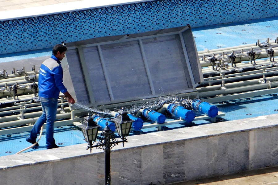 SRT fountain pump